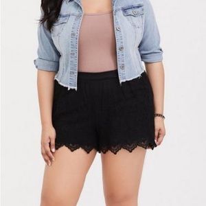 Torrid lace shorts